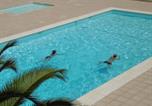 Location vacances Gruissan - T2 Rdc avec Terrasse, Piscine & Parking - Proche Vieux Village de Gruissan - Fr-1-796-20-1