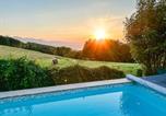 Location vacances  Gare de Rosenheim - Panoramalodge Samerberg-4