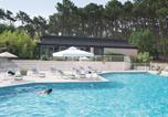 Location vacances  Gironde - Domaine Les Cavales-1