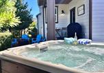 Location vacances  Aberdeen, WA, USA - Sip & Sea Beach Cottage-1
