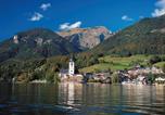 Location vacances Russbach am Pass Gschütt - Appartement Krippenstein mit Indoorpool und Sauna-1