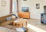 Location vacances Breege - Ferienhaus Kranichnest-4