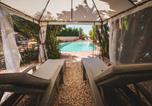 Location vacances Lagos (São Sebastião) - Apartment Sleeps 2 with Pool and Garden-3