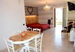 Location vacances Borso del Grappa - Cosy Apartment in Romano D'Ezzelino with Private Garden-3