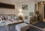 Location vacances Les Houches - Grande Jorasses 2 - Ski - Terrasse - Vue Montagne-1