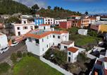 Location vacances Fuencaliente De La Palma - La Palma Hostel by Pension Central-1