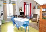 Location vacances Viens - Maison accueillante à Reillanne avec jardin clos-2