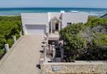Location vacances De Kelders - Vinho Verde Splendid Sea View Jacuzzi-1