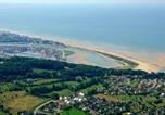 Location vacances Dives-sur-Mer - Villa 600m de la plage calme Location possible à partir de 3 nuitées, pouvant accueillir 6-8 pers Activités nautiques randonnée vélo pêche golf casinos-3