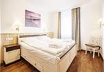 Location vacances Binz - Dünenpark Binz - Komfortplus Ferienwohnung mit 1 Schlafzimmer und Terrasse im Erdgeschoss 099-4