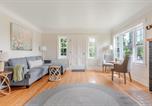 Location vacances Olympia - Wonderfully Comfortable Light-Filled Seattle Home-3