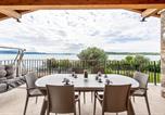 Location vacances  Province de Brescia - Happy Villa-4