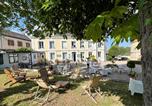 Camping avec Ambiance club Crasville - Camping Chateau de Bouafles-1