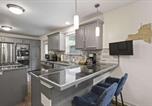 Location vacances Lake George - Serene Poolside Family Retreat by Saratoga Stays-1