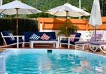 Hôtel Airlie Beach - Paradise Court Holiday Units-1