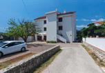 Location vacances Punat - Apartment Lakefront in Punat-Insel Krk 58045-3
