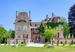 Hôtel Moret-sur-Loing - Le Petit Château de Barbizon au Bois du Mée-1