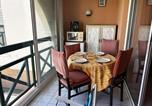 Location vacances  Gard - Appart 2 pièces avec piscine et parking à Port Camargue - Fr-1-250-293-4