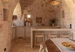 Location vacances  Province de Brindisi - Trulli Otto Cappelli - Exclusive Trulli-4