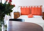 Location vacances  Province de Salerne - Vittoria Guest House Battipaglia-2