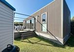 Location vacances  Manche - Mobil-home spacieux 6 pers, 3 ch, 2 sdb, proche plage - Fr-1-361a-98-1