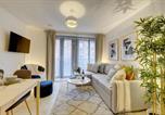 Location vacances Gloucester - Lovely Flat in Kiln Close with Free Parking-3