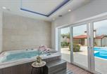 Location vacances Kanfanar - Luxury Villa Lavanda with Pool and Sauna-3