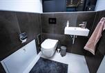 Location vacances Beroun - Luxury Angel Apartment with terrace-2