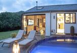 Location vacances Wells - The Bolt, Nr Wells - Hot Tub - Free Parking & Wifi - Rural Views-2