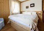 Location vacances  Province de Belluno - Pecol Charming Apartment R&R-3