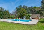 Location vacances Grans - Gorgeous Home In Miramas-1