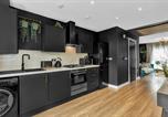 Location vacances Manchester - Free Parking Luxury Safari House-3