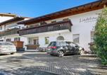 Location vacances Tirolo - Ferienwohnungen Lindebauer-1