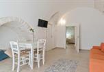 Location vacances  Province de Brindisi - Le Bianche Suites Ostuni-4
