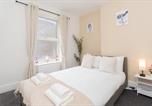 Location vacances Poole - Open Mind Property - House with 6 Double Beds-3
