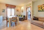 Location vacances Sommacampagna - Cozy Apartment In Bussolengo With Wifi-2