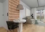 Location vacances Katowice - Ekskluzywne Apartamenty z Licznymi Udogodnieniami w Katowicach by Renters Prestige-1