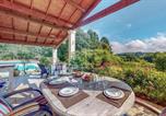 Location vacances Roussines - Stunning Home In Ecuras With Private Swimming Pool, Can Be Inside Or Outside-2