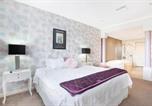 Location vacances McCracken - Tidehouse - Scenic Esplanade Escape with Shared Pool-3