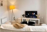 Location vacances  Gare de Wolverhampton - Deluxe Private Room in a flat W Fast Wifi, Netflix, Free Parking-3