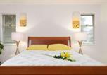 Location vacances Vancouver - Private Room in Cozy Homestay with Prime Location-2