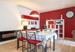 Location vacances  Haut lieu tectonique suisse Sardona - Apartment Seeperle-4