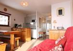 Location vacances Huez - Appartement cosy 2 pièces, balcon sud, proche remontées et commerces, parking, casier à skis, 5 pers - Fr-1-405-107-1