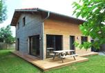 Location vacances Seignosse - Carolins - Saubion agréable villa en bois dans quartier résidentiel à 400m du bourg de saubion-1