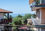Location vacances Acireale - Spacious Apartment with Sea View in Aci Castello-3