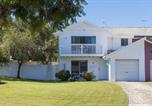 Location vacances Corlette - Coastal Hideaway - Water Views and Walk To The Beach-1