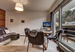 Location vacances Les Houches - Apartment with balconies at the foot of the slopes-3