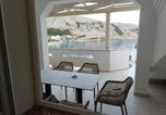 Location vacances Karlobag - Seafront apartment Valla 4-2