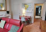 Location vacances Chaveignes - Appartement charmant au cœur de Richelieu - Fr-1-381-663-3