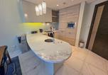 Location vacances Manama - Luxury One Bedroom Apartment In Bahrain Bay-4
